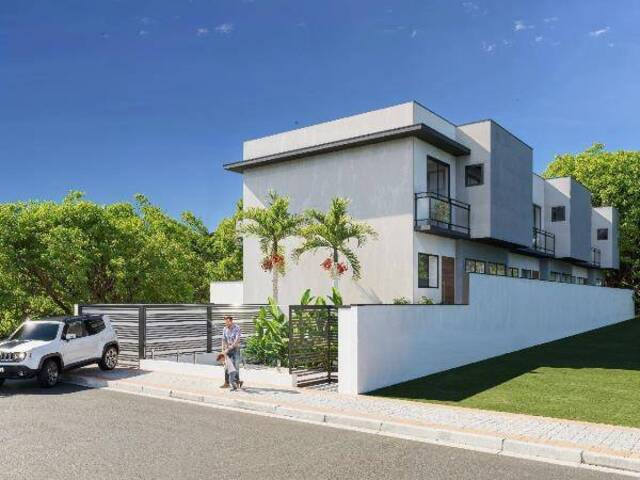 #2188/578 - Casa para Venda em Osasco - SP