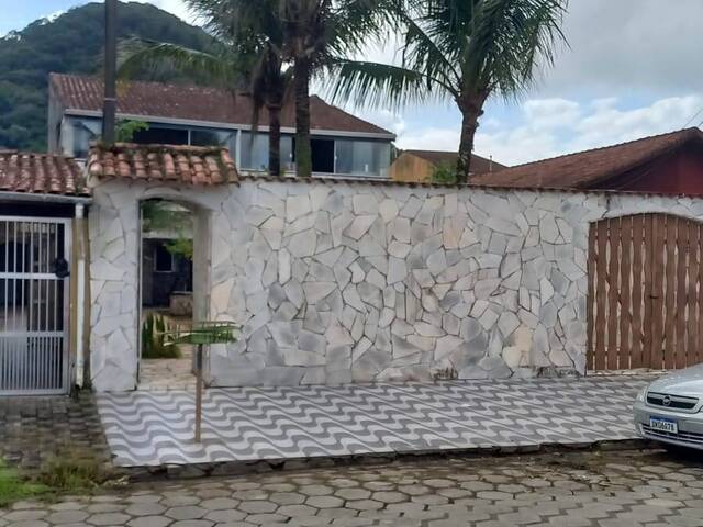 #2172/765 - Sobrado para Venda em Mongaguá - SP