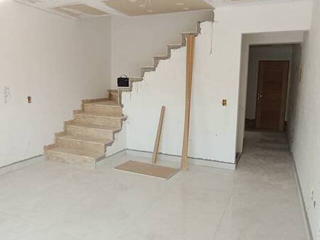 Sobrado para Venda em Osasco - 3