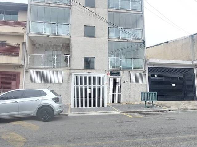 #917 - Apartamento para Venda em Carapicuíba - SP
